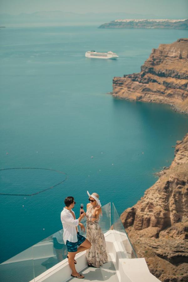 Symphony Suites Santorini Pyrgos Kallistis Екстер'єр фото